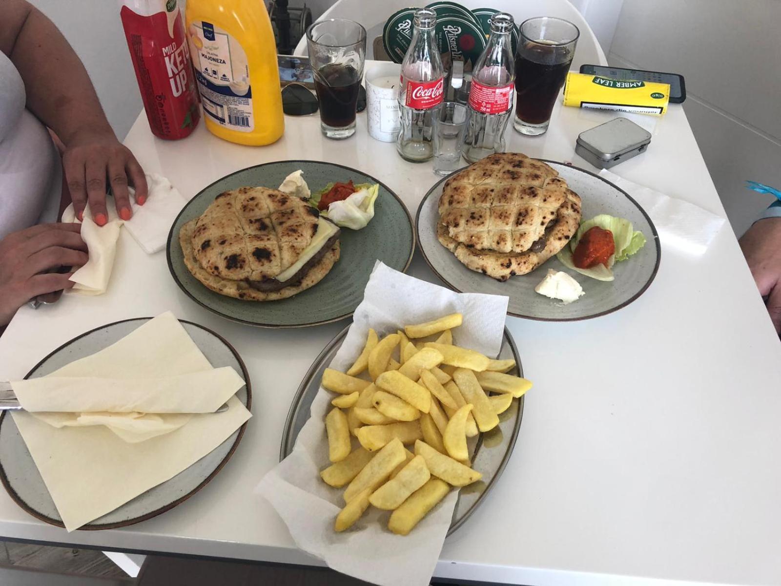 Mac Hulas By The Sea Apartment Tisno